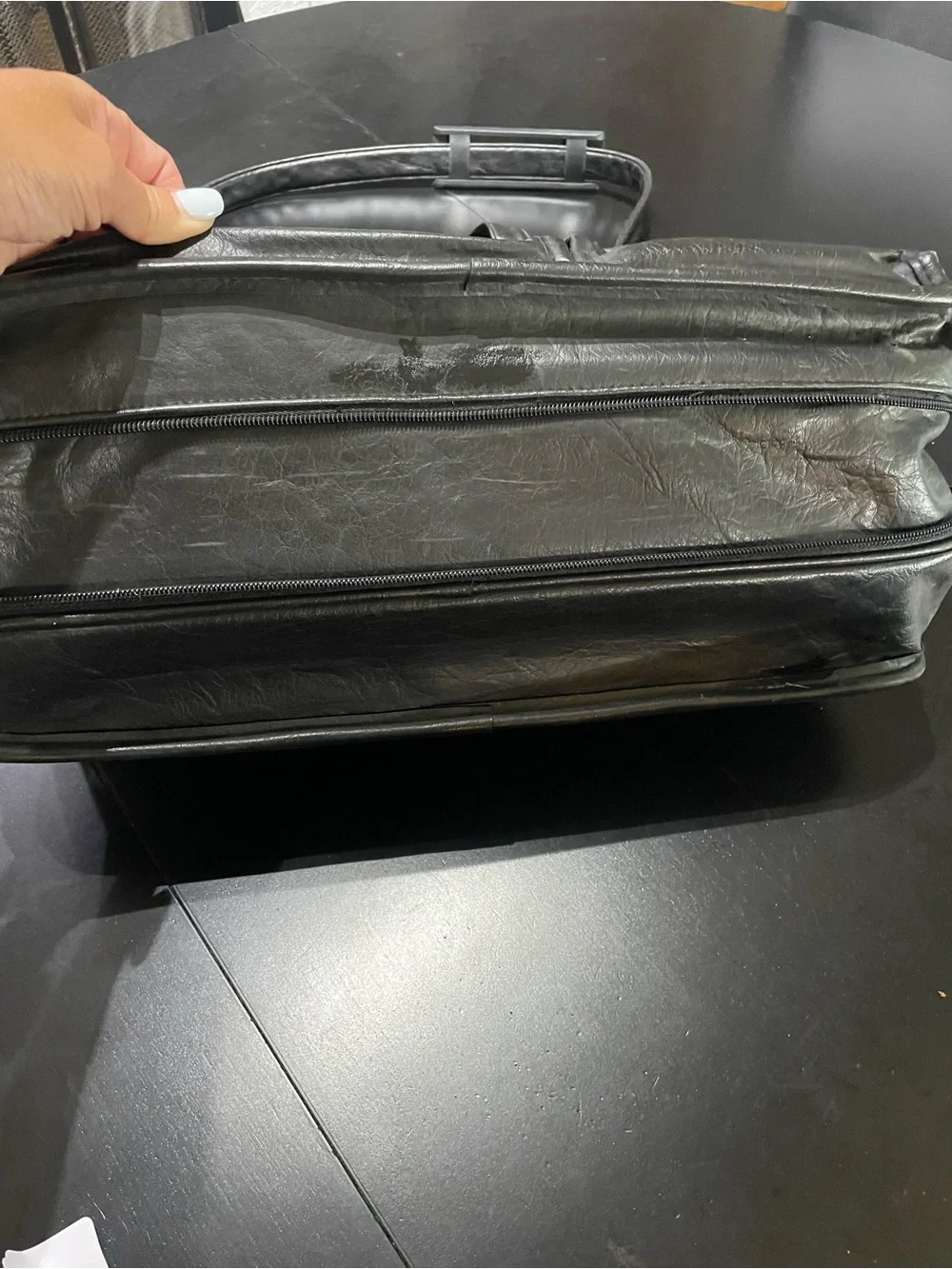 Vintage Black Leather Travel Messenger CarryOn Bag laptop computer luggage